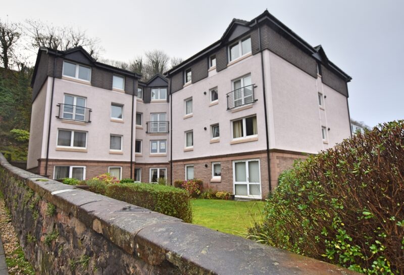 ASHTON COURT, 54 ALBERT ROAD, GOUROCK BestMove Estate Agents Scotland