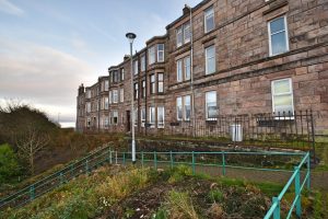 3F CASTLE GARDENS, GOUROCK PA19 1PD